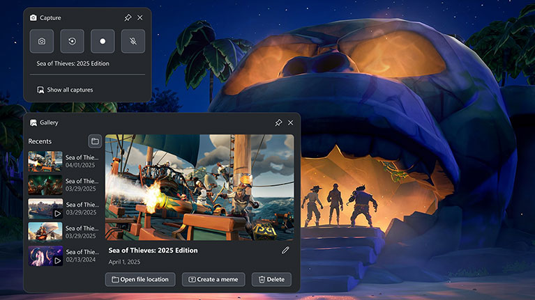 A screenshot of screen capture windows open over Sea of Thieves gameplay.