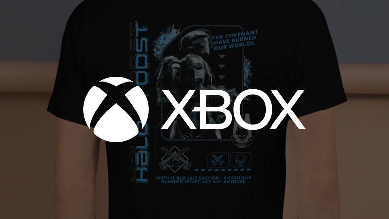 Xbox logo. Halo shirt.