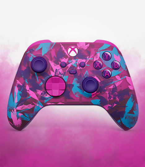 Front view of the Xbox Wireless Controller – Heart Breaker Special Edition.