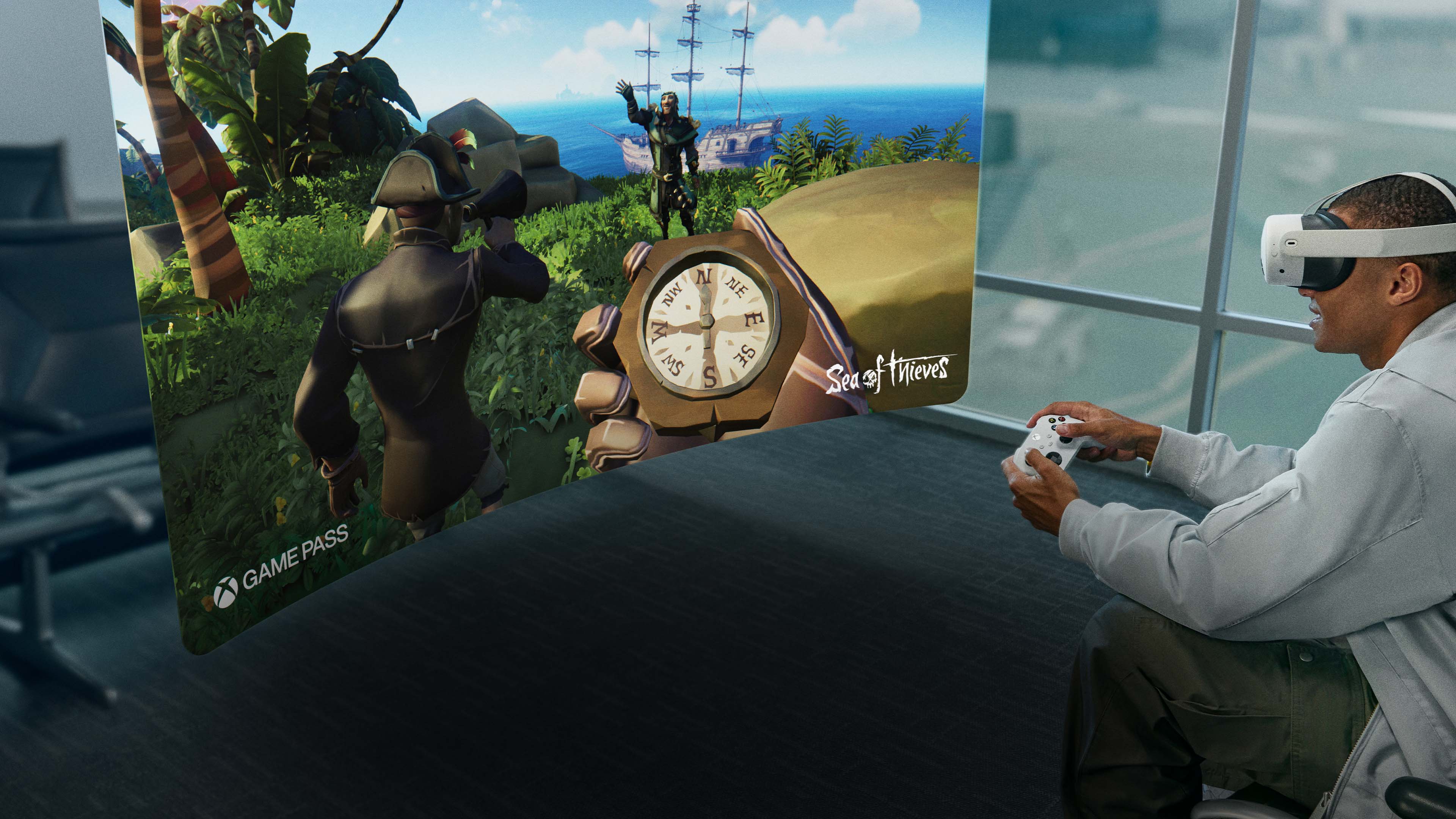空港で VR ヘッドセットと Xbox コントローラーを使用して『Sea of Thieves』をプレイしている人物。Game Pass のロゴが VR 画面の下隅に表示されています。